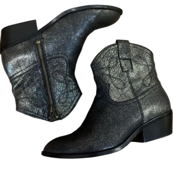 Anthropologie Gee WaWa Seville Western Metallic Leather Booties 8 - Picture 1 of 12